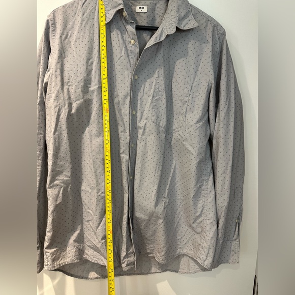Uniqlo grey and blue pattern button up shirt size M - Picture 5 of 5